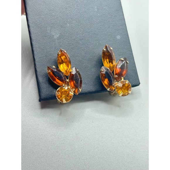 Vintage Rhinestone Earrings Clip On Topaz Glass Navette Marquise Shape Prong Set - Picture 4 of 8